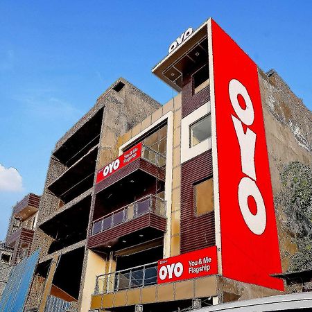 Hotel O Olive Saffron Dillí Exteriér fotografie