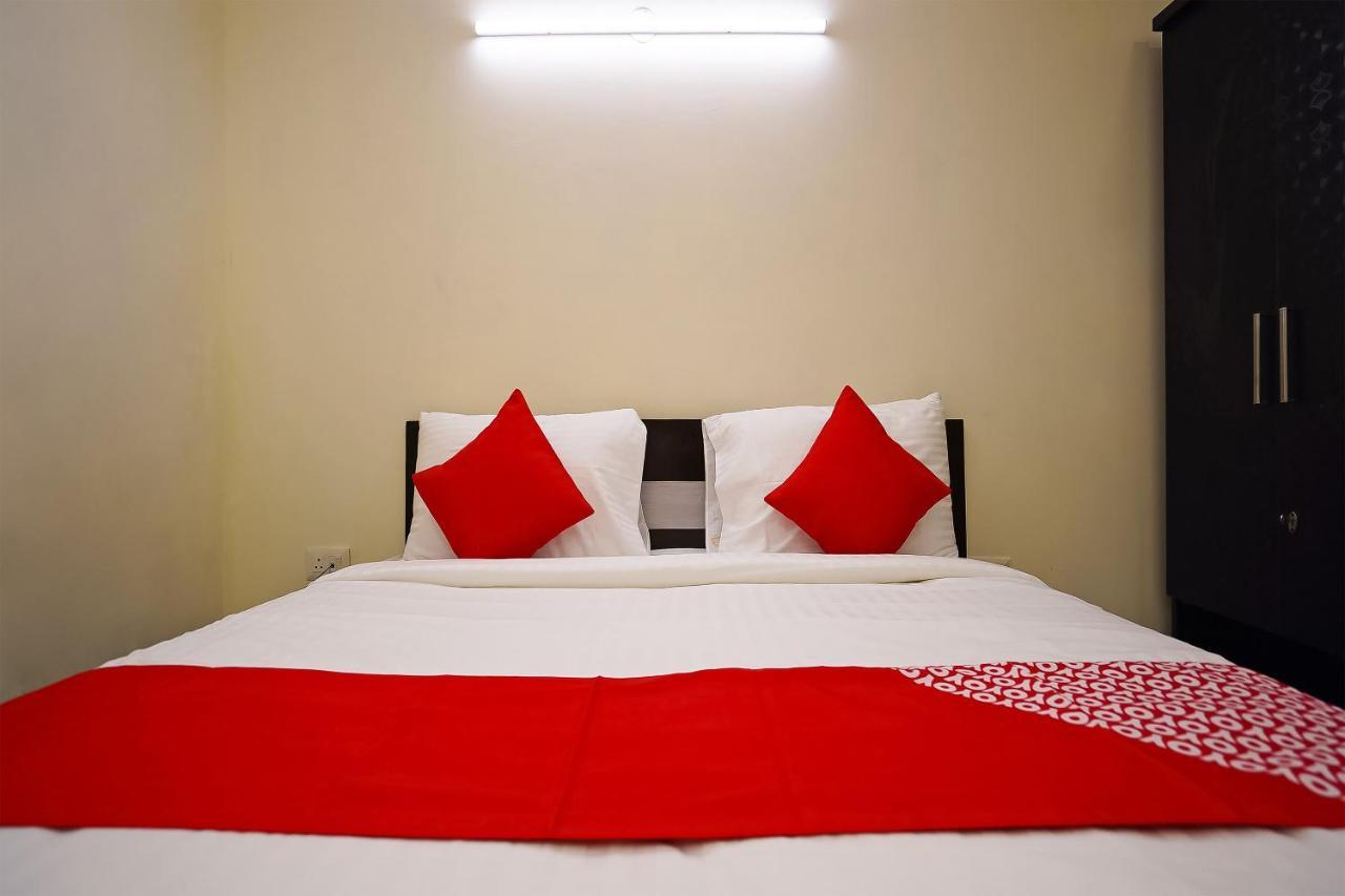 Hotel O Olive Saffron Dillí Exteriér fotografie